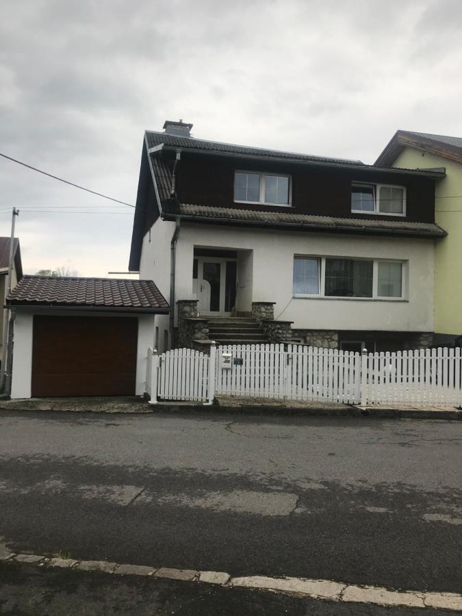 Housing Hella Apartman Nová Lesná Kültér fotó